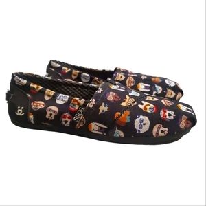 SKECHERS Women's BOBS Plush- Pup Smarts Slip-On Casual Shoes, Black 6.5‎